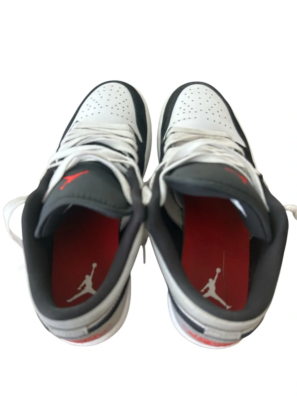 Nike Jordan 1 Mid size 7.5